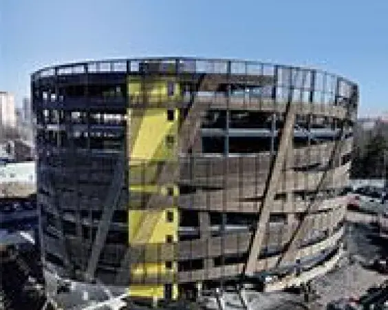 Articolo - Un innovativo rivestimento di parcheggio a Sundbyberg